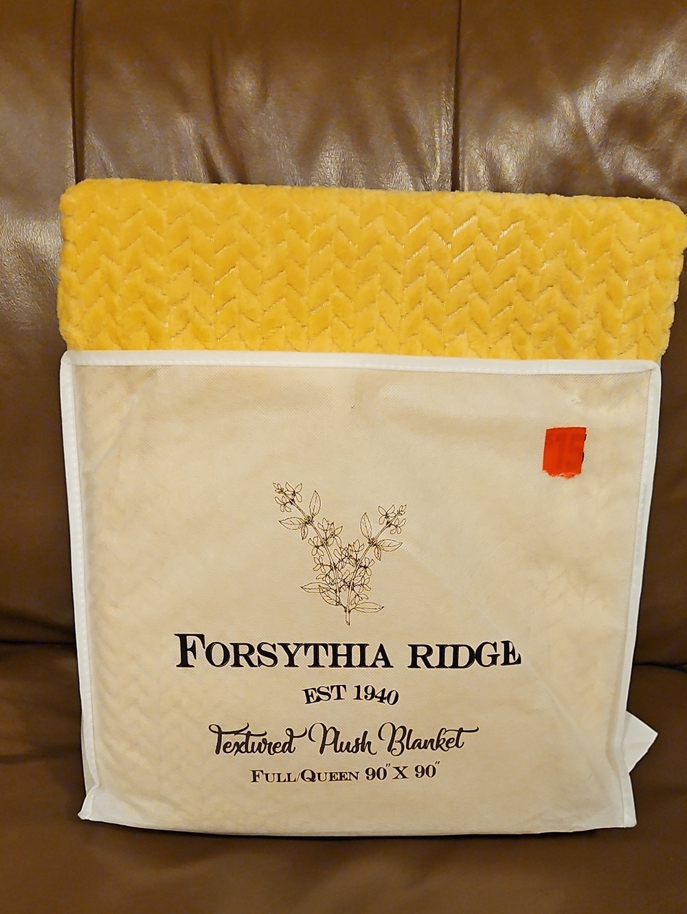 Forsythia Ridge Textured Plush Blanket in Yellow, Full/Queen Size 90"x90"
